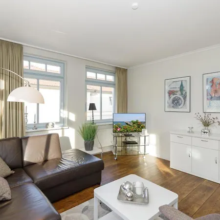 Strandnah Zentral Mit Balkon *