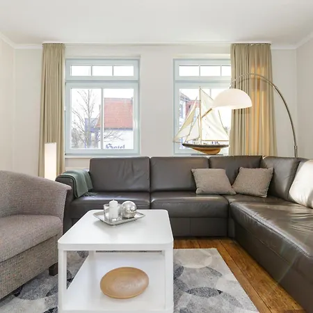 Strandnah Zentral Mit Balkon Apartamento *