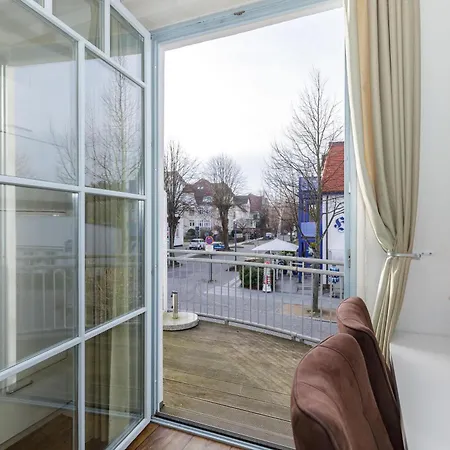 Strandnah Zentral Mit Balkon Apartmán *
